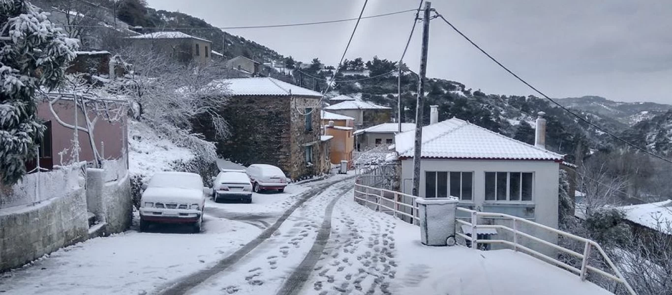 Προβλήματα από την κακοκαιρία στη Μυτιλήνη - Που είναι κλειστοί οι δρόμοι